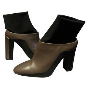 Via Spiga Agyness Mixed Media Bootie / Women’s Size 7 U.S.